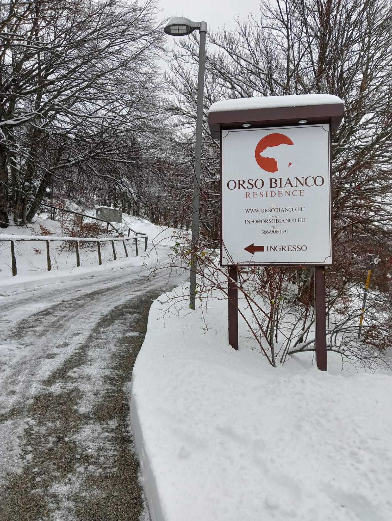 La Tana Del Capriolo Apartment Prati di Tivo Exterior foto