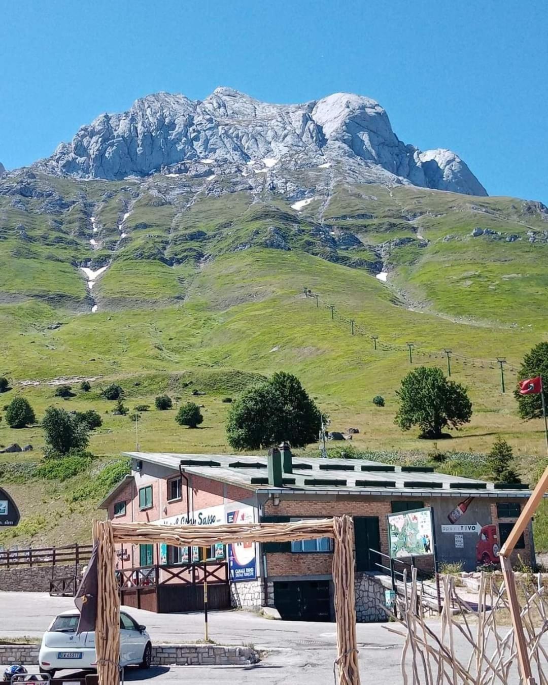 La Tana Del Capriolo Apartment Prati di Tivo Exterior foto